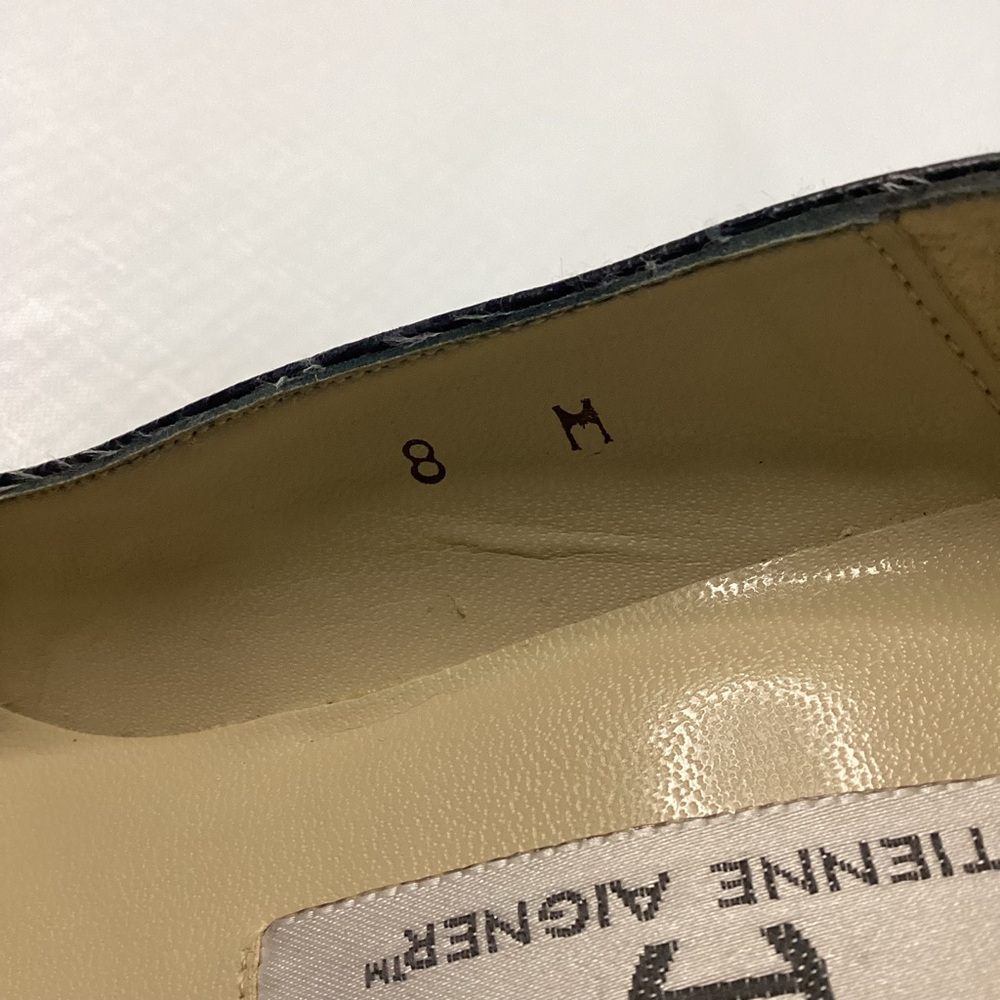 Etienne Aigner Women’s Navy Embossed Leather Peep Toe Heels Size 8 - Picture 10 of 14
